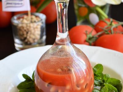 рецепт Холодный томатно-фасолевый суп со шпинатом и мятой