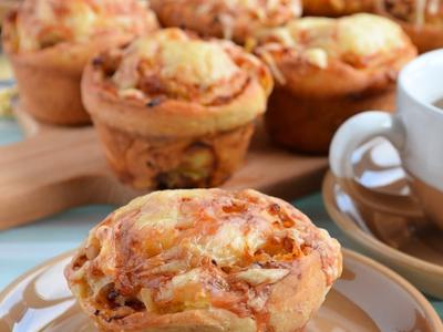 рецепт Булочки к завтраку с мясом и овощами рецепт Булочки к завтраку с мясом и овощами