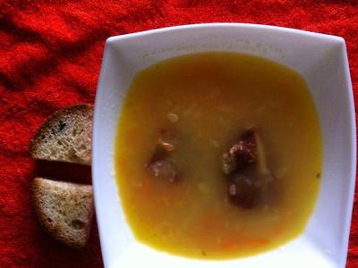 рецепт Гороховый суп с копчеными ребрышками