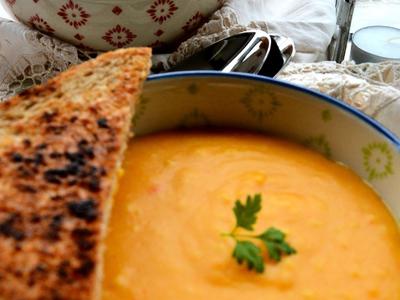 рецепт Морковно-имбирный суп с пшеном