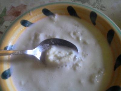 рецепт Молочный суп с ванильными клёцками