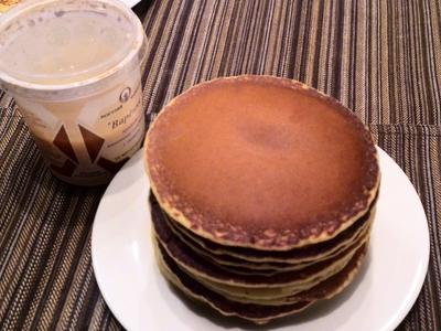    (American pancakes)