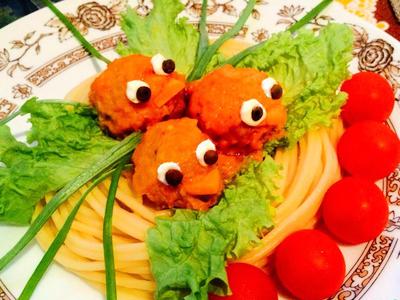 рецепт Тефтельки «Сказочные» в сливочно-томатном соусе