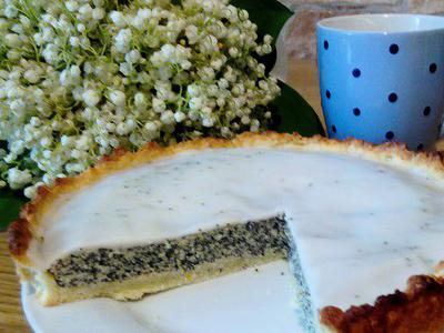  -  (Lemon poppy seed pie)