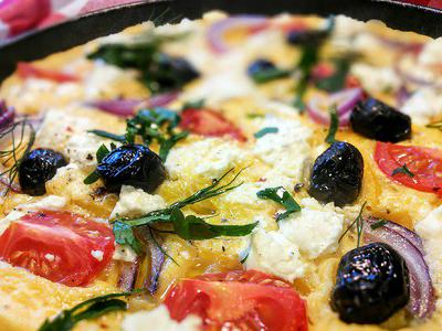       (Greek-Salad-Omelette) 