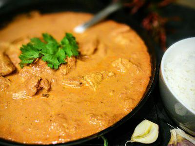     -  (Murgh Makhani) 