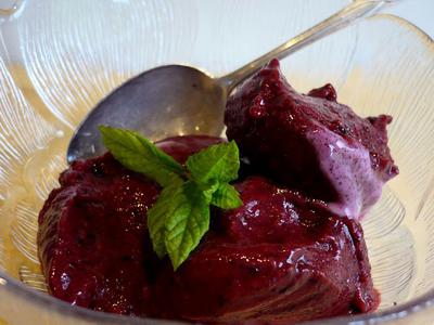 рецепт Самое быстрое ягодное мороженое