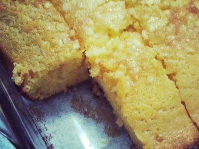    (Corn bread)