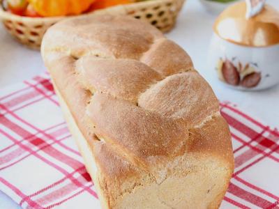    e  (Pane Rustico di sorelle Simili)