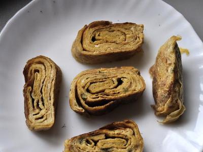    (Tamagoyaki)