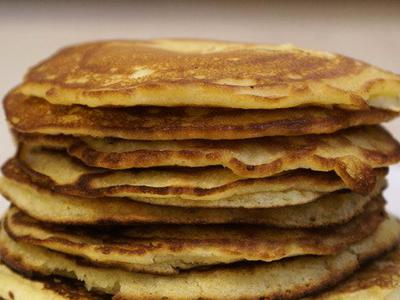       / American pancakes with corn flour