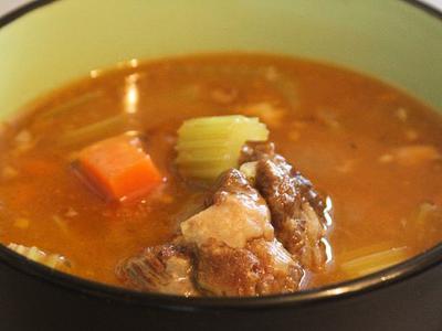      (Oxtail soup)