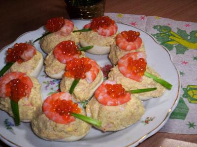 Закуска из яиц с креветками Закуска из яиц с креветками