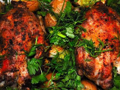       . (Pollo Arrosto Con Patate Al Forno)